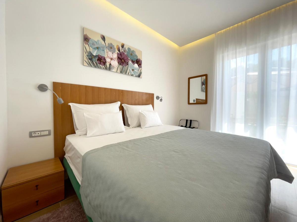 Beach Residences Caroline Hvar Town Esterno foto