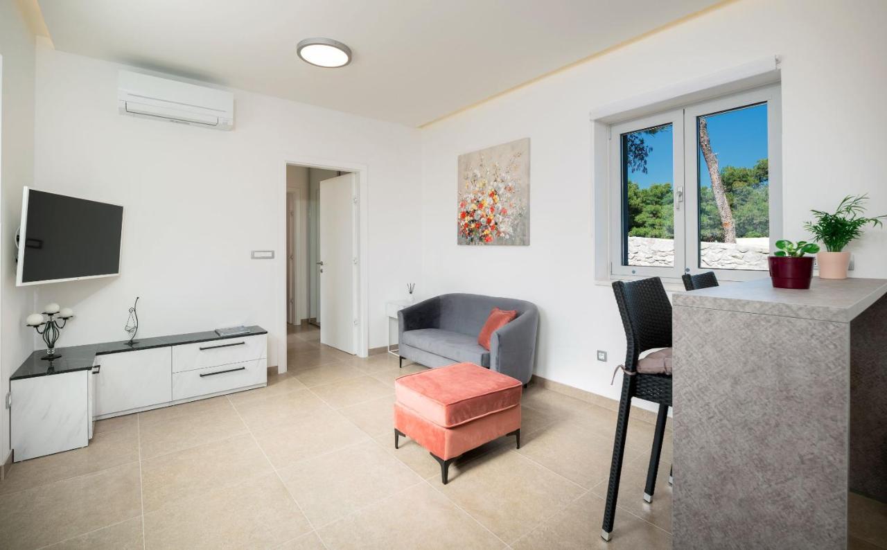Beach Residences Caroline Hvar Town Esterno foto